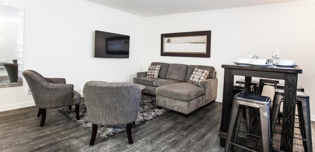 Novlan Suite By Revelstoke Vacations Exterior photo